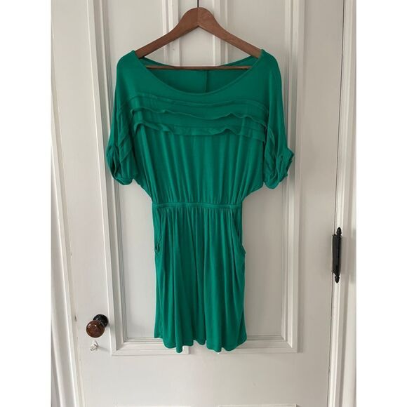 Lush Dresses & Skirts - Lush green dolman style jersey dress S